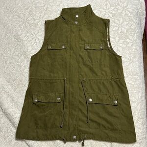 Sleeveless Utility Jacket